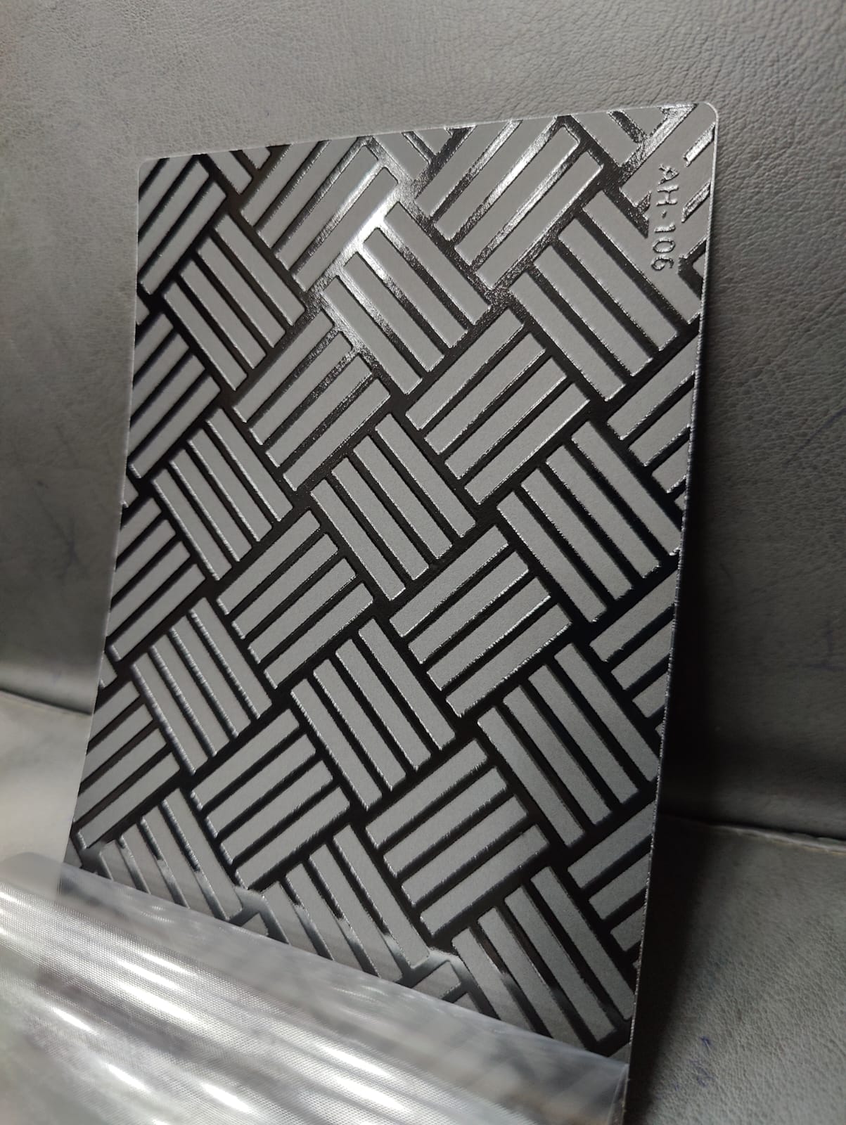 SPS AH-55 4 Layer Black Embossed Mobile Skin