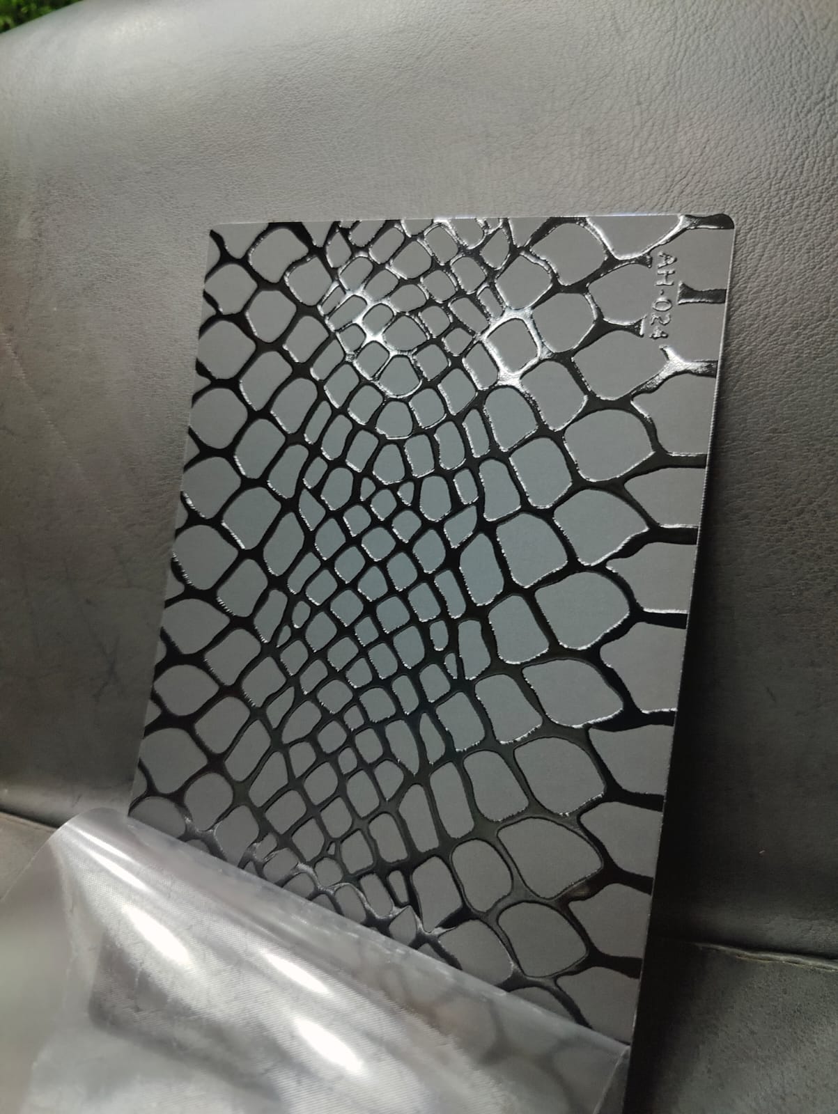SPS AH-47 4 Layer Black Embossed Mobile Skin